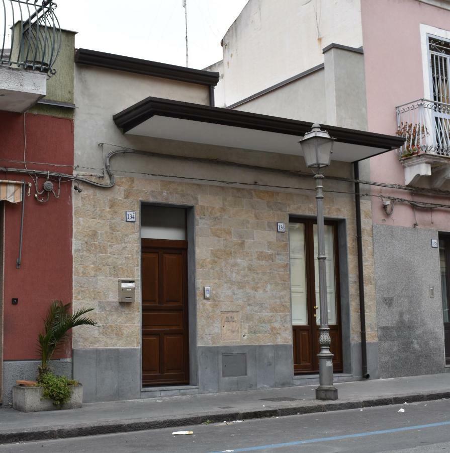 Casa Aci Gioja Villa Aci Catena Exteriör bild